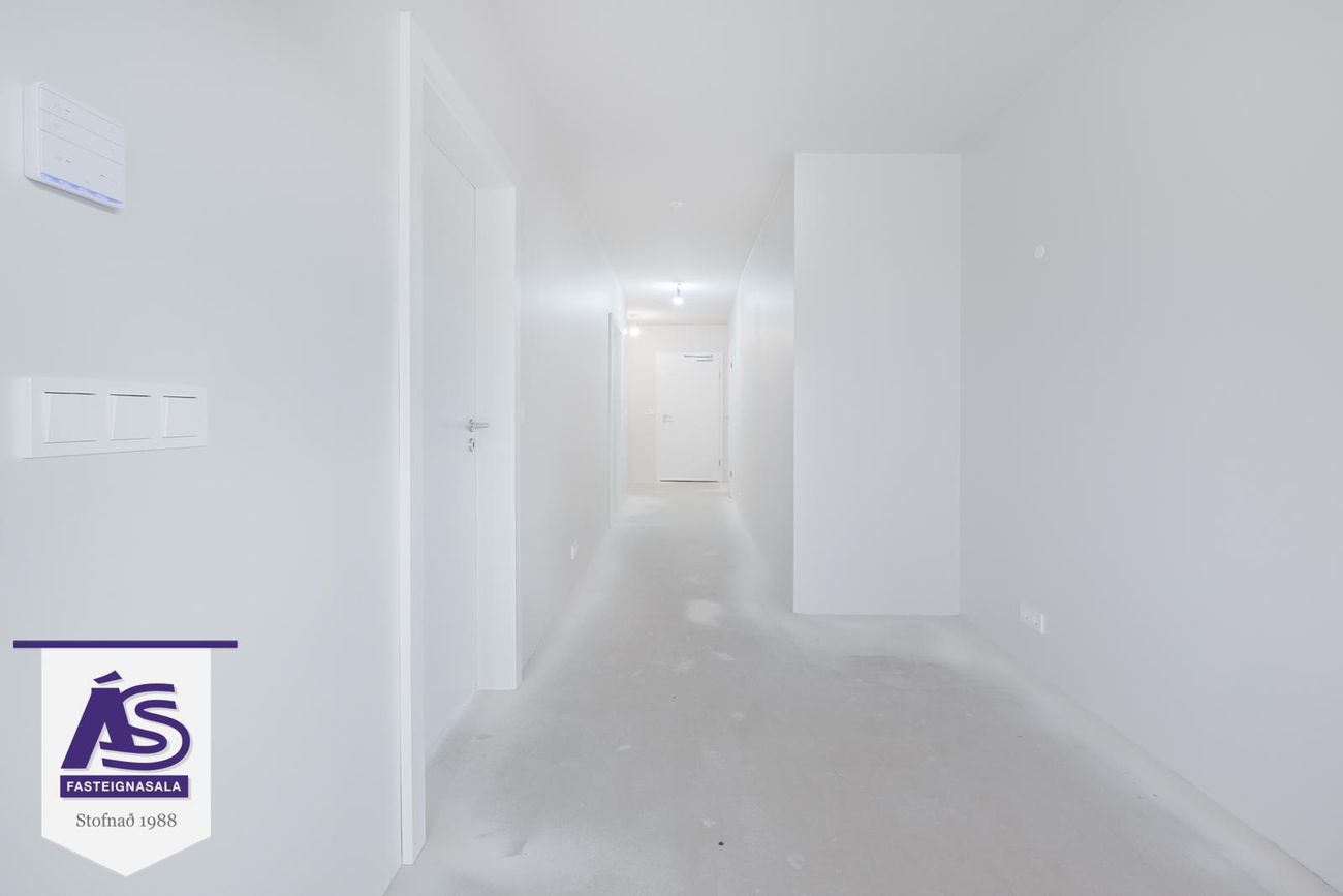 Hringhamar 5 - 0202, 221 Hafnarfjörður