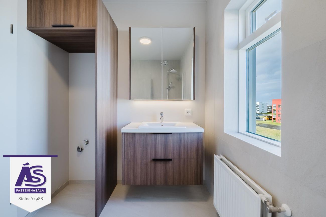 Hringhamar 5 - 0202, 221 Hafnarfjörður