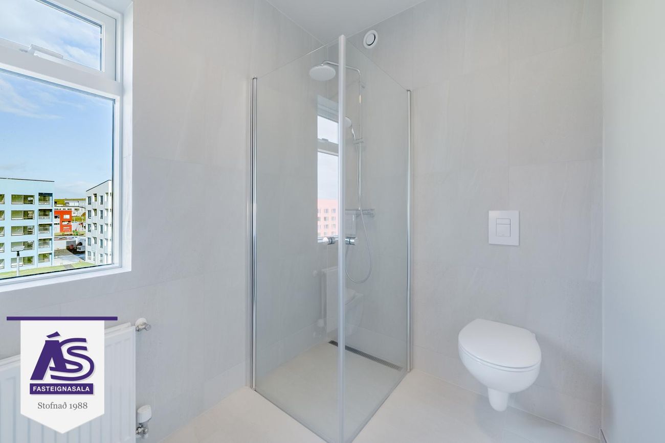 Hringhamar 5 - 0202, 221 Hafnarfjörður