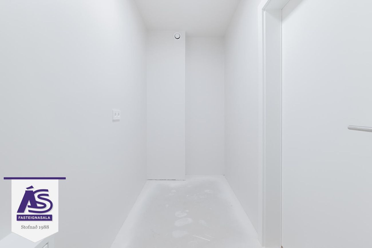 Hringhamar 5 - 0202, 221 Hafnarfjörður