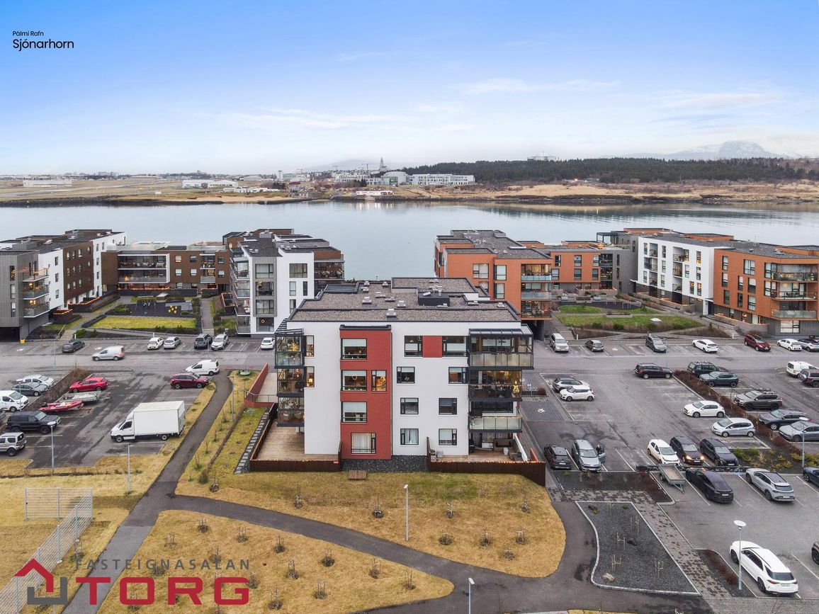 Naustavör 9, 200 Kópavogur