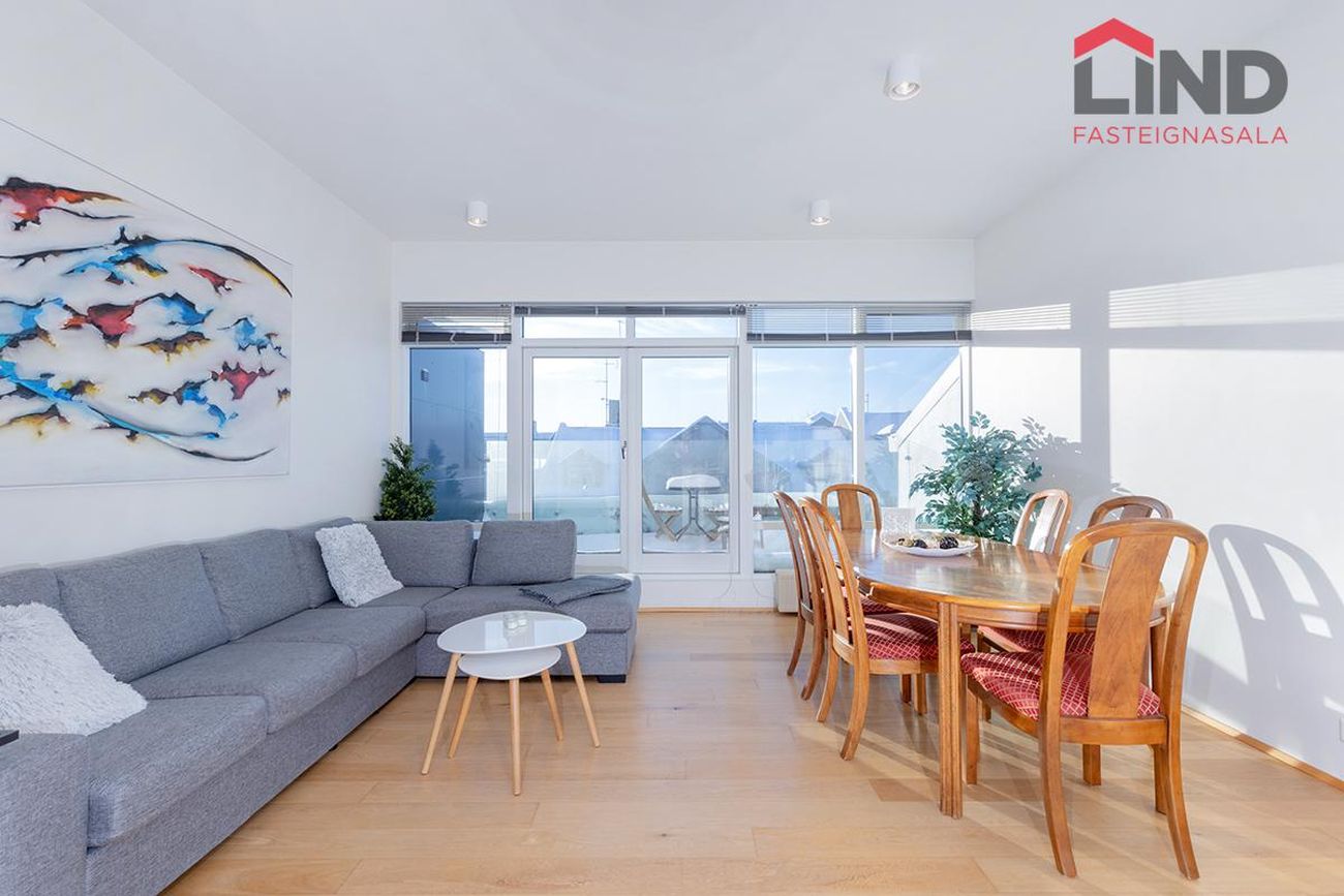 Laugavegur 85, 101 Reykjavík