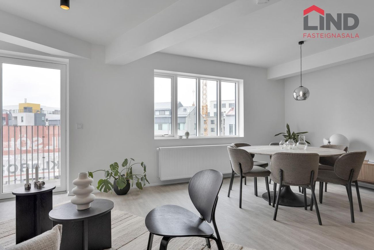 Skipholt 1, 105 Reykjavík
