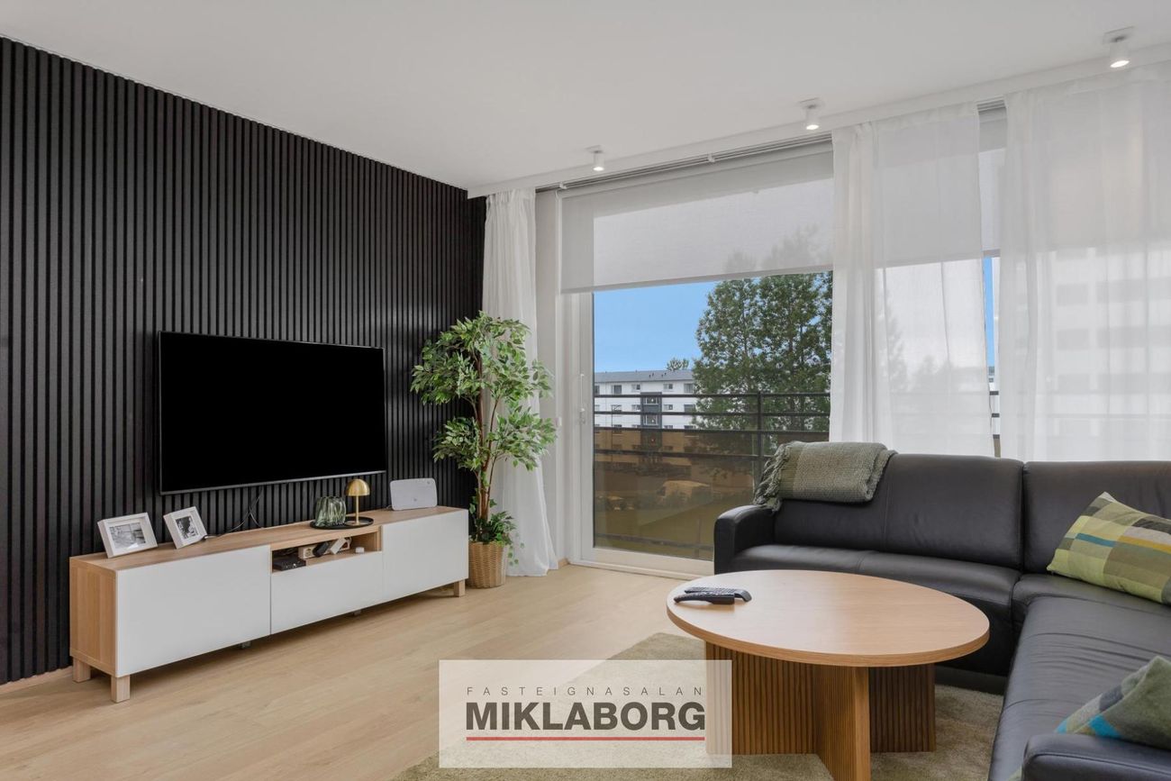 Ljósheimar  14-18, 104 Reykjavík