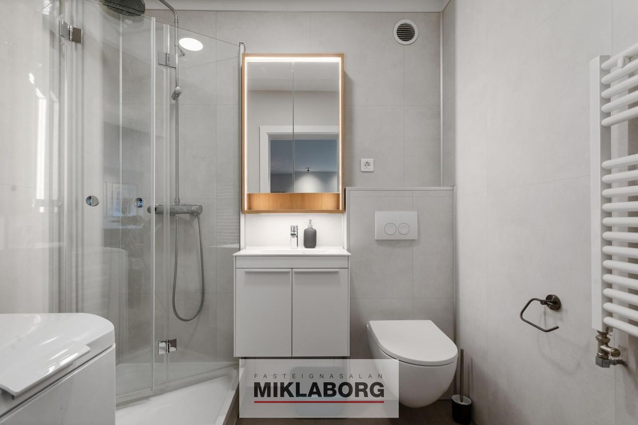 Ljósheimar  14-18, 104 Reykjavík