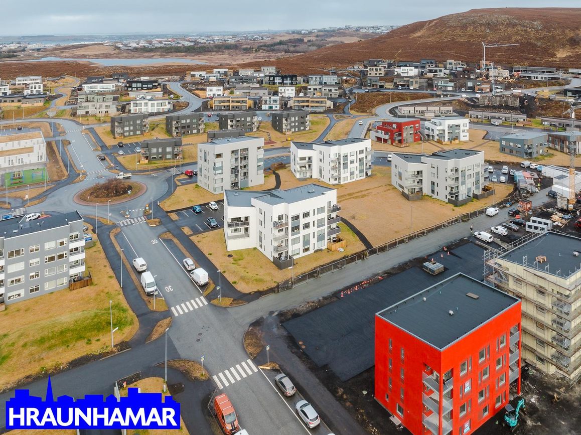 Hádegisskarð 2, 221 Hafnarfjörður