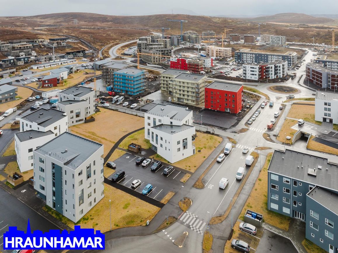 Hádegisskarð 2, 221 Hafnarfjörður
