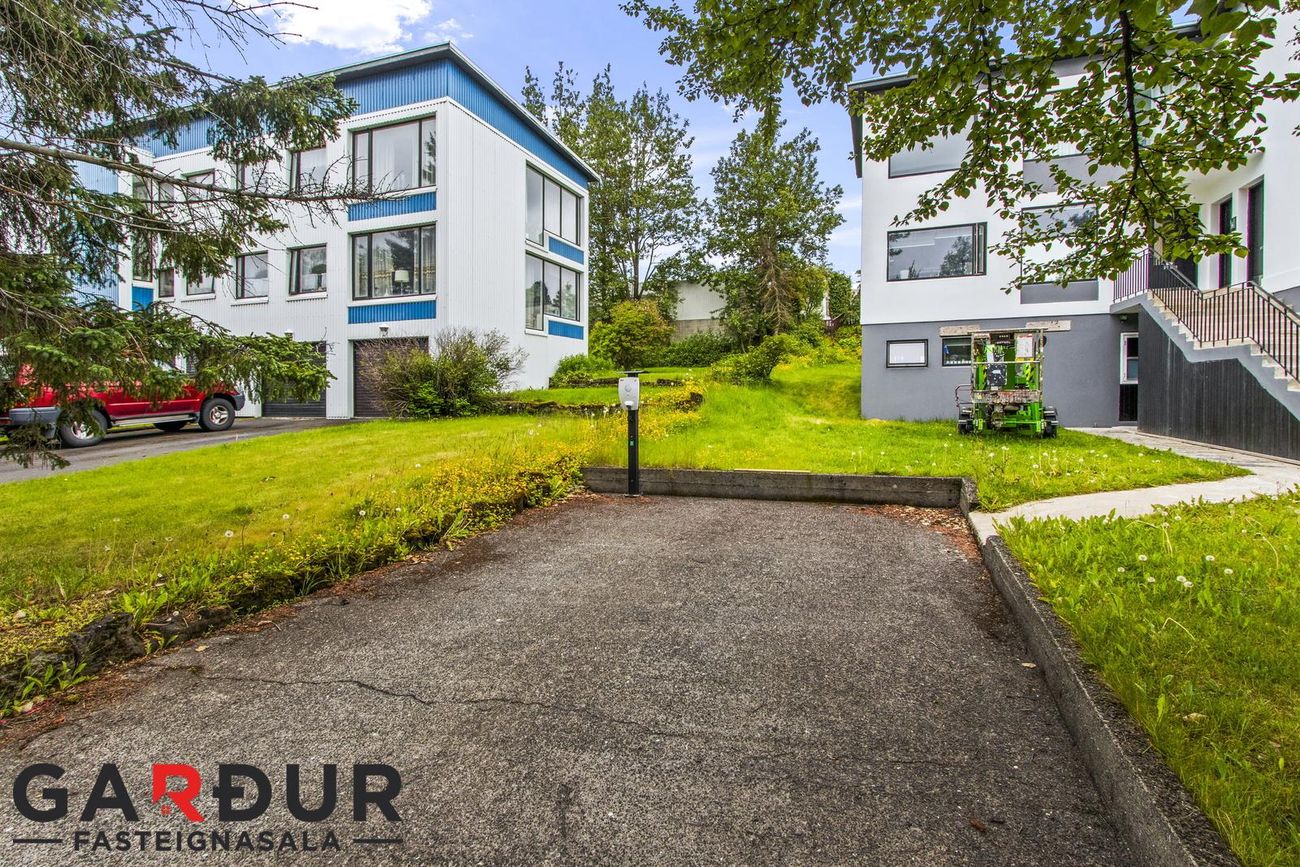Nýbýlavegur 58, 200 Kópavogur