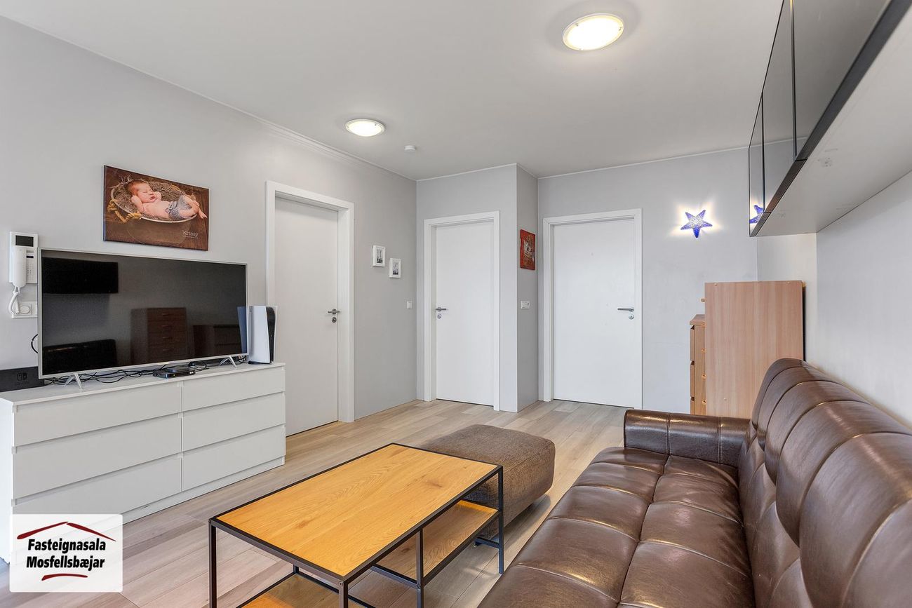 Gerplustræti 2, 270 Mosfellsbær