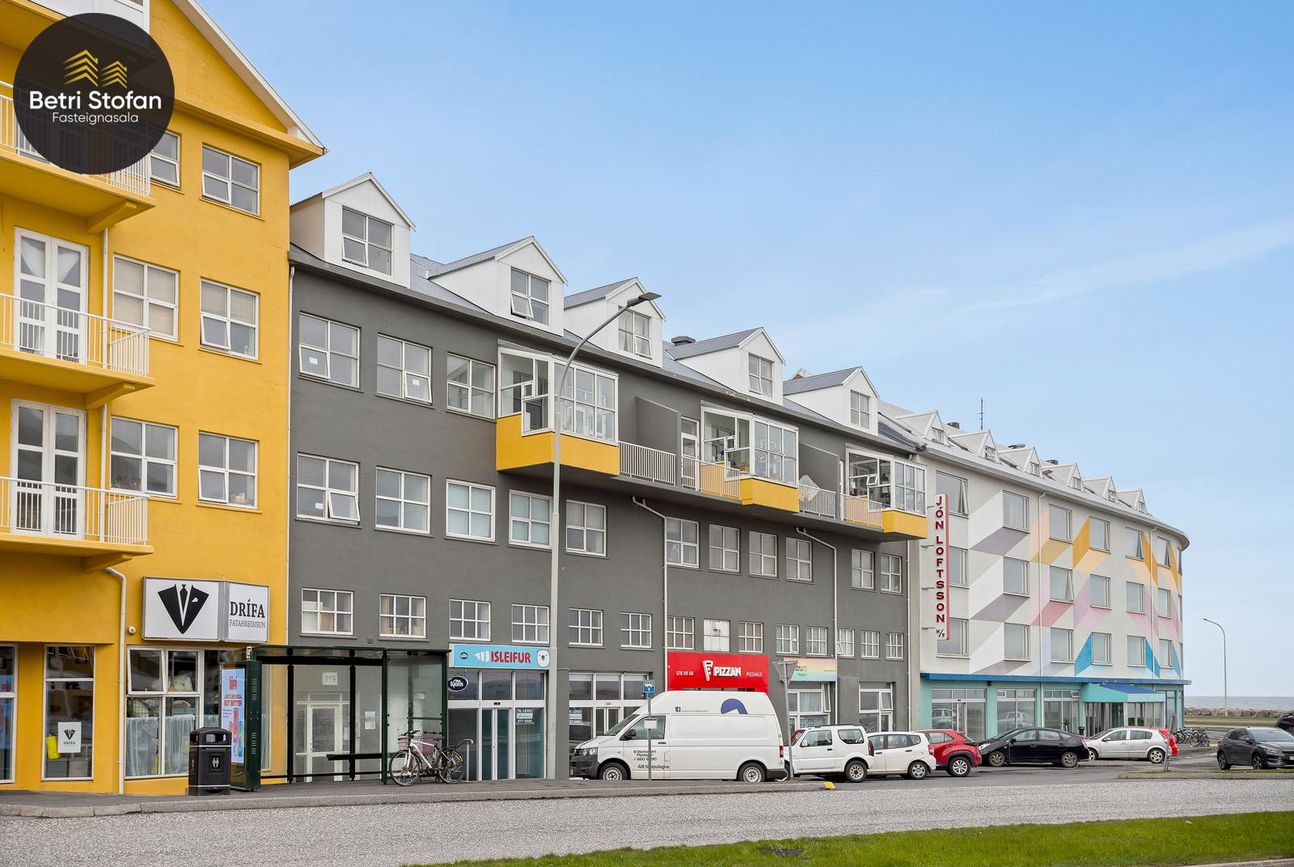 Hringbraut 119, 101 Reykjavík