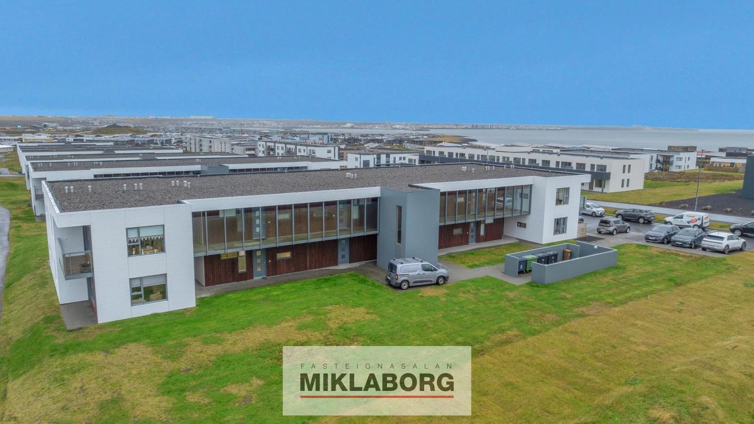 Dalsbraut 36, 260 Reykjanesbær