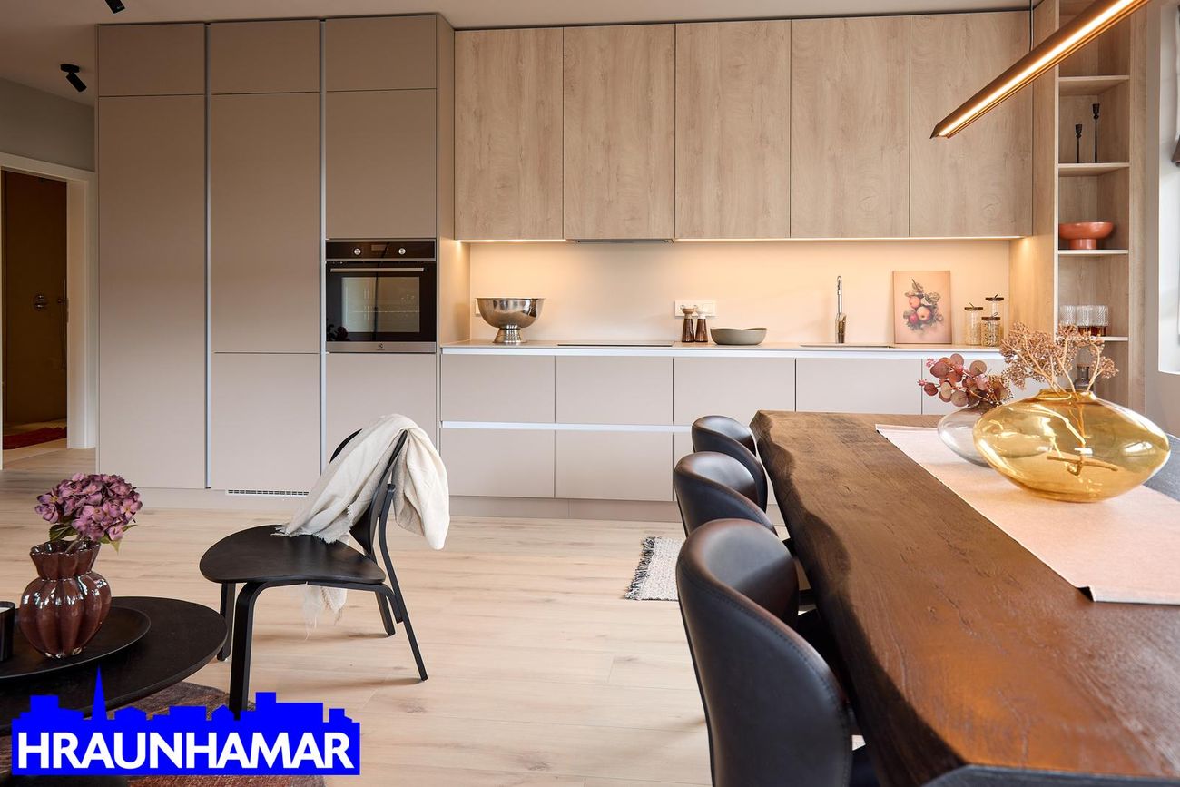 Baughamar 5, 221 Hafnarfjörður