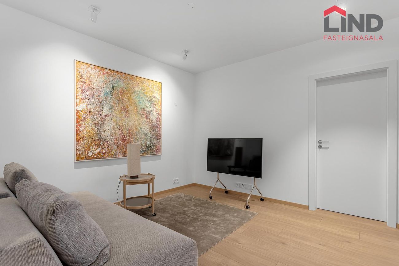 Urriðaholtsstræti 13 - 0101, 210 Garðabær