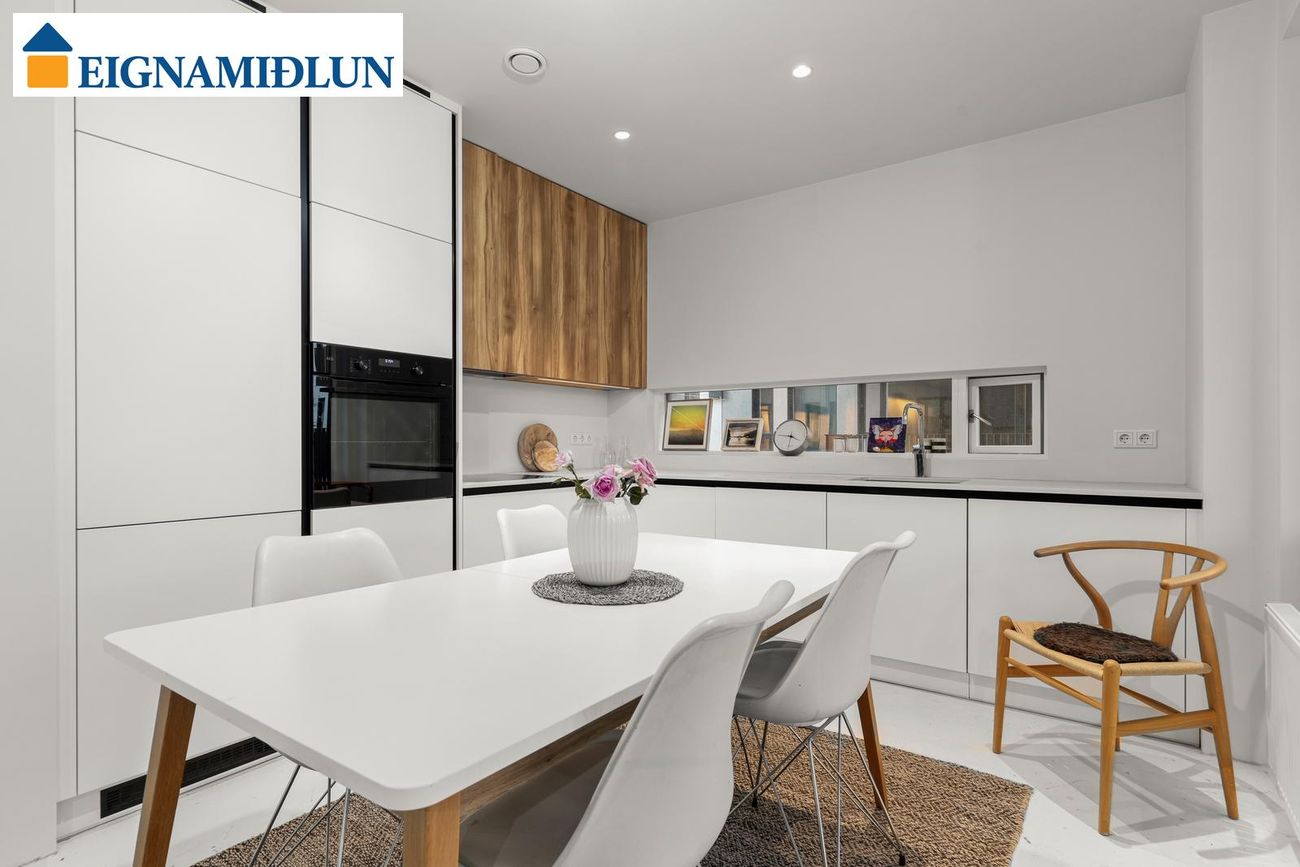 Skólatröð 8 - 0217, 200 Kópavogur