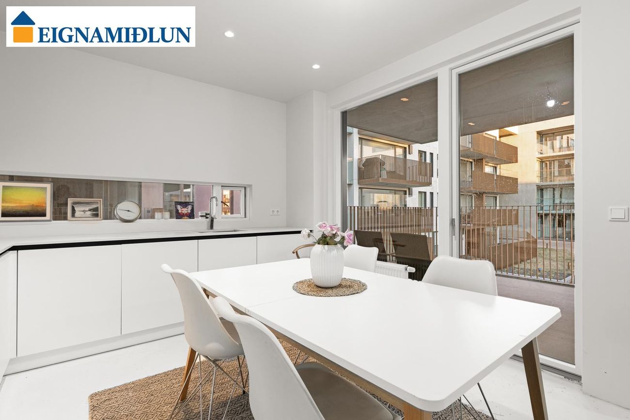 Skólatröð 8 - 0217, 200 Kópavogur