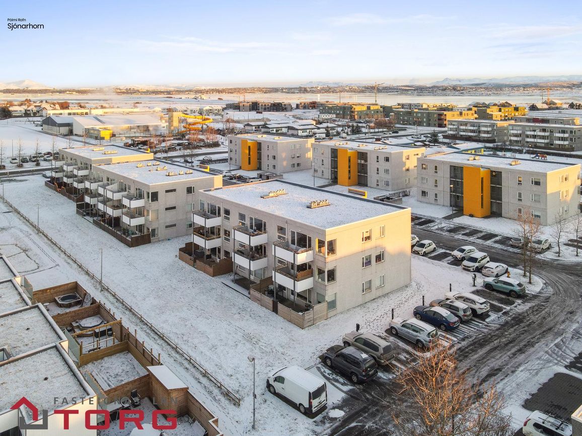 Asparholt 6 - 0103, 225 Garðabær
