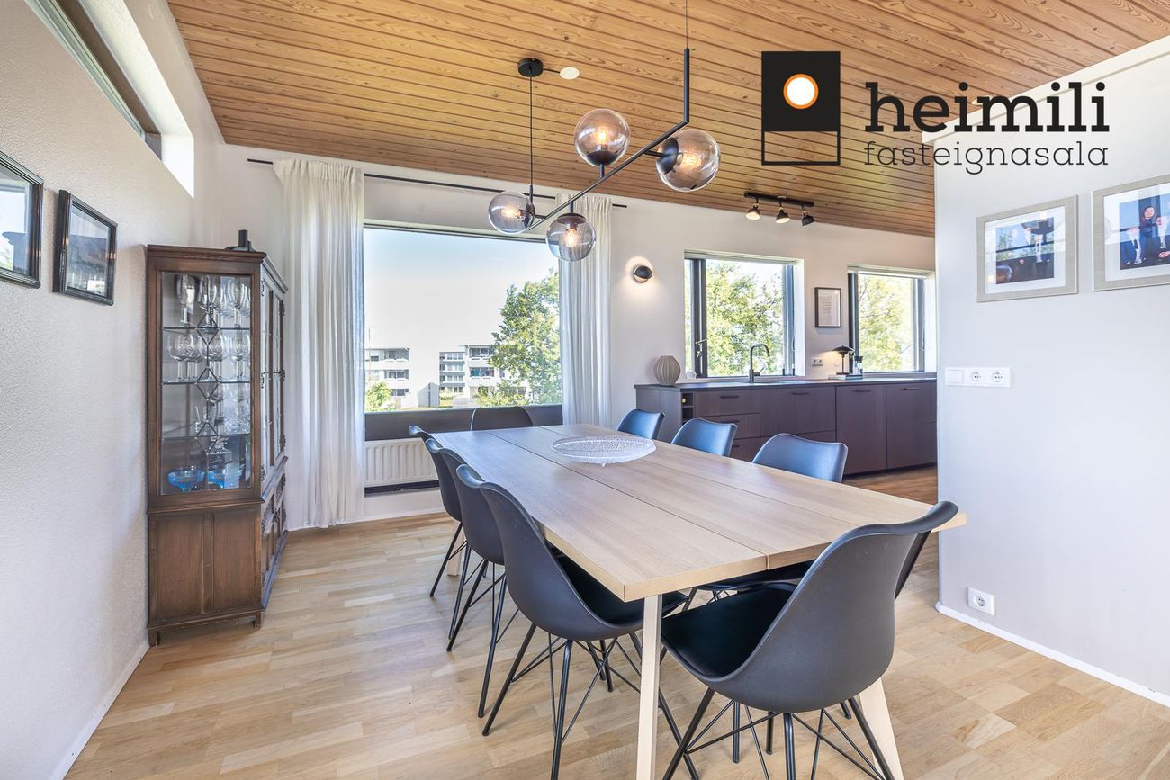 Stekkjarsel 7, 109 Reykjavík