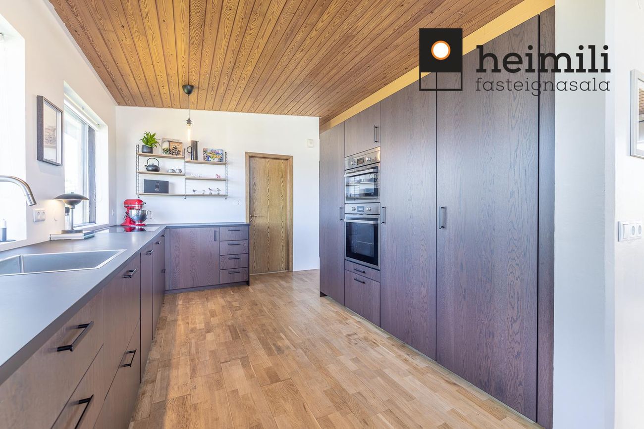 Stekkjarsel 7, 109 Reykjavík