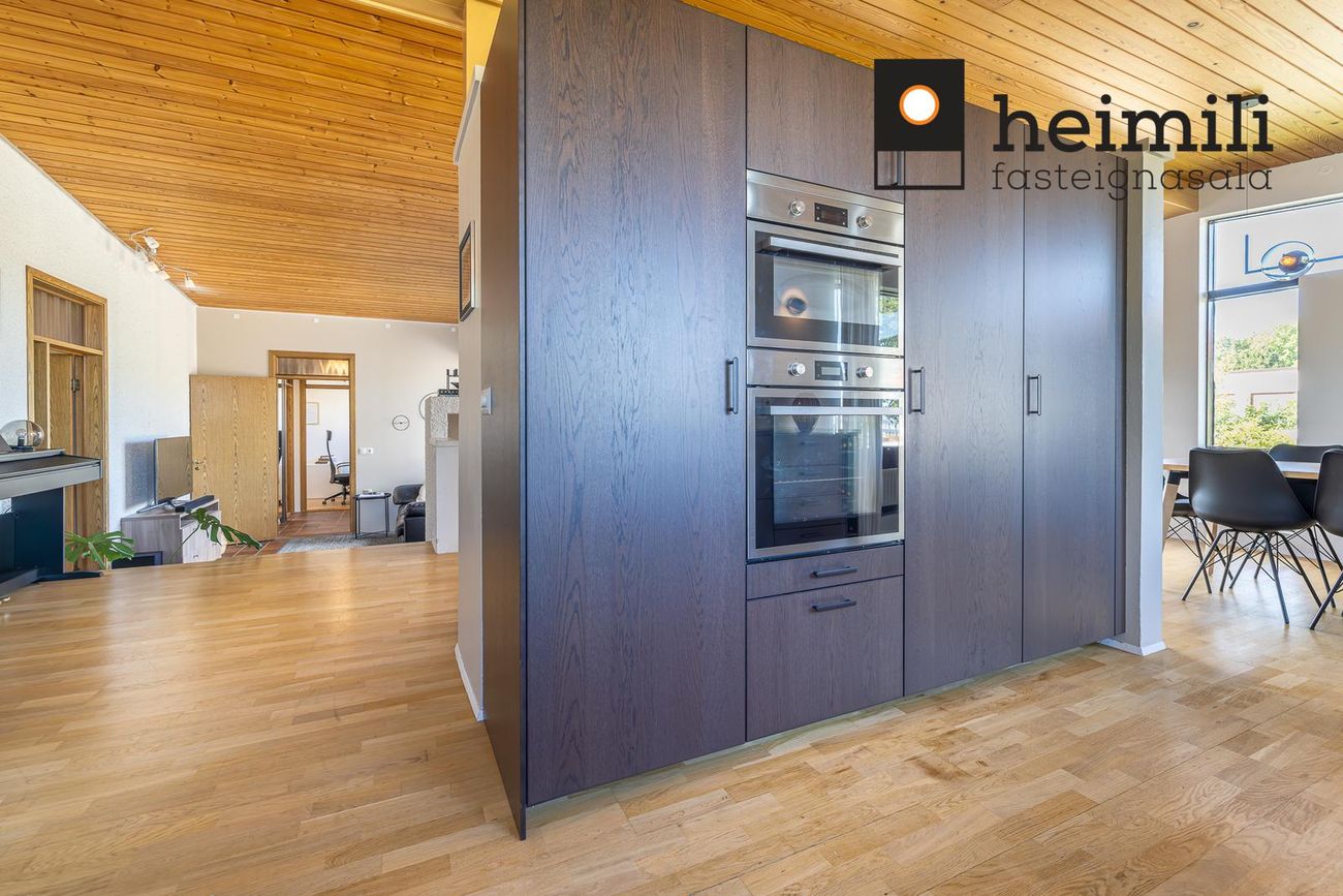 Stekkjarsel 7, 109 Reykjavík