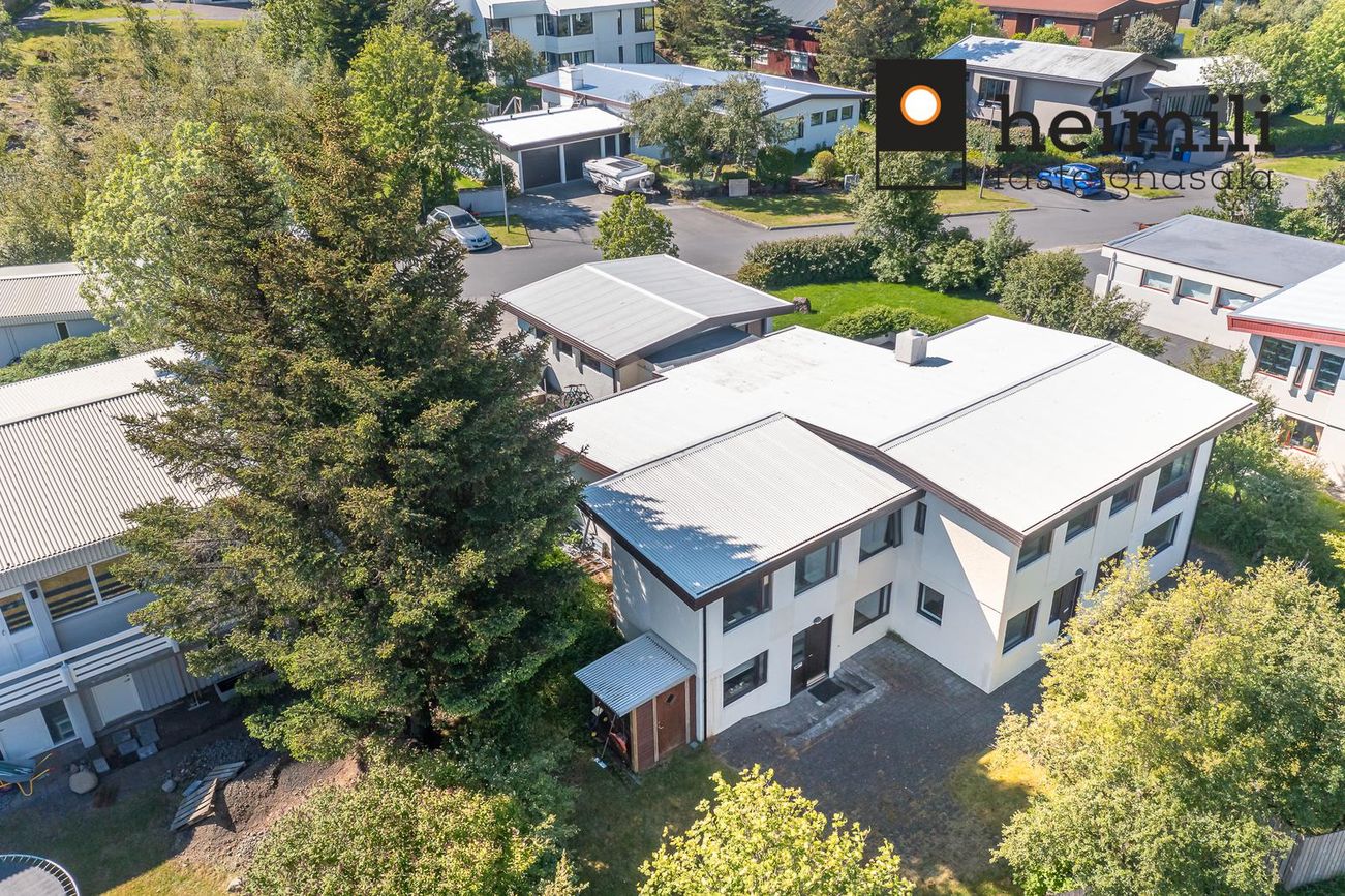 Stekkjarsel 7, 109 Reykjavík