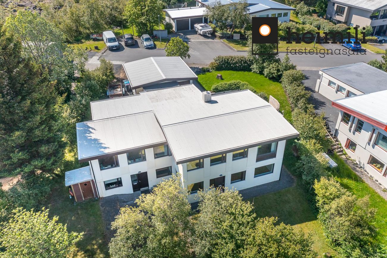 Stekkjarsel 7, 109 Reykjavík