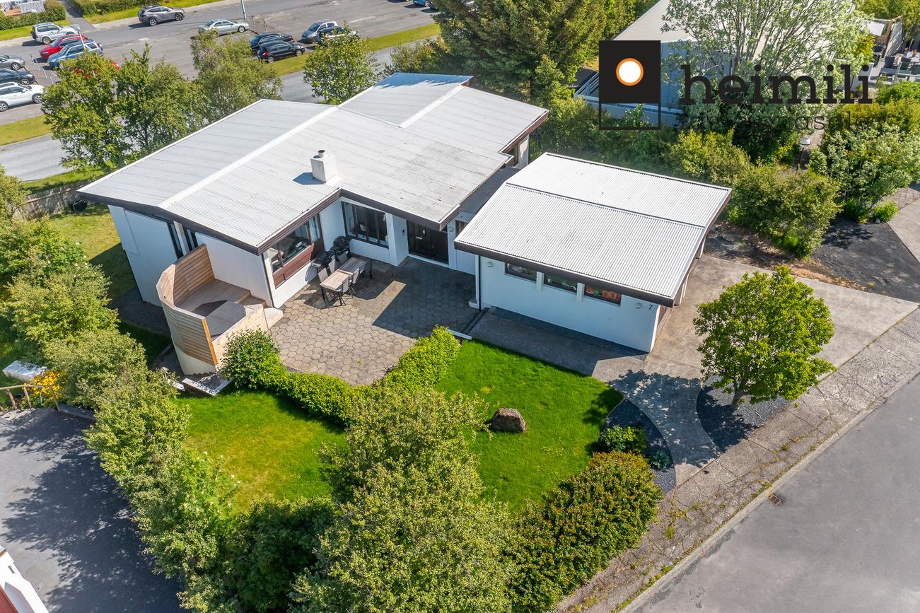 Stekkjarsel 7, 109 Reykjavík