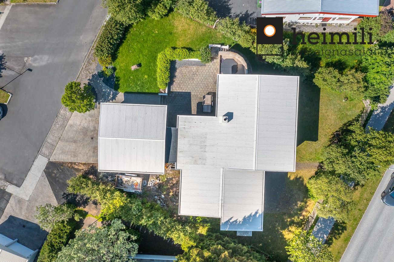 Stekkjarsel 7, 109 Reykjavík