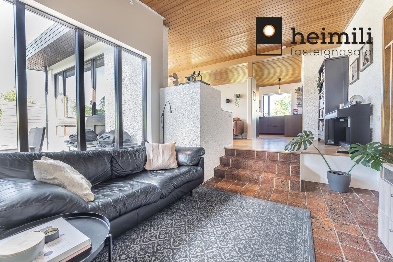 Stekkjarsel 7, 109 Reykjavík