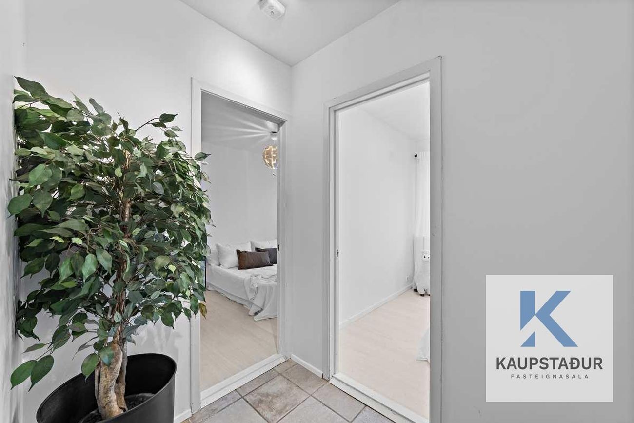 Jörfabakki 12 - 0101, 109 Reykjavík