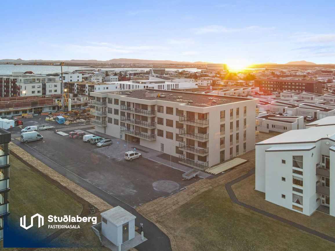 Móavellir 6, 260 Reykjanesbær
