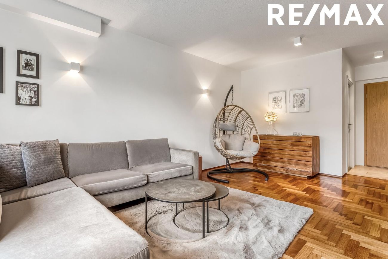 Vindás 1, 110 Reykjavík