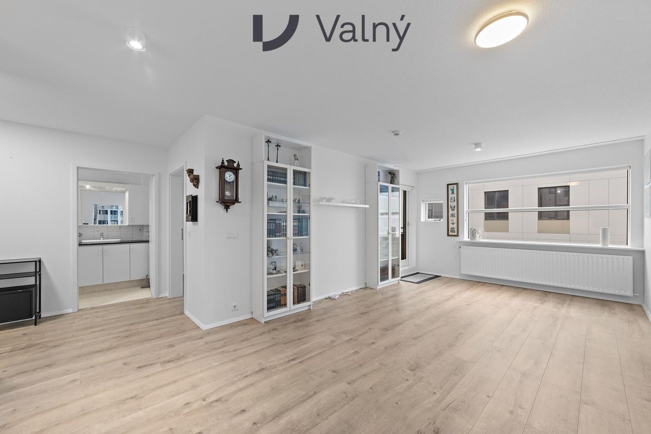 Vallarbraut 6, 260 Reykjanesbær
