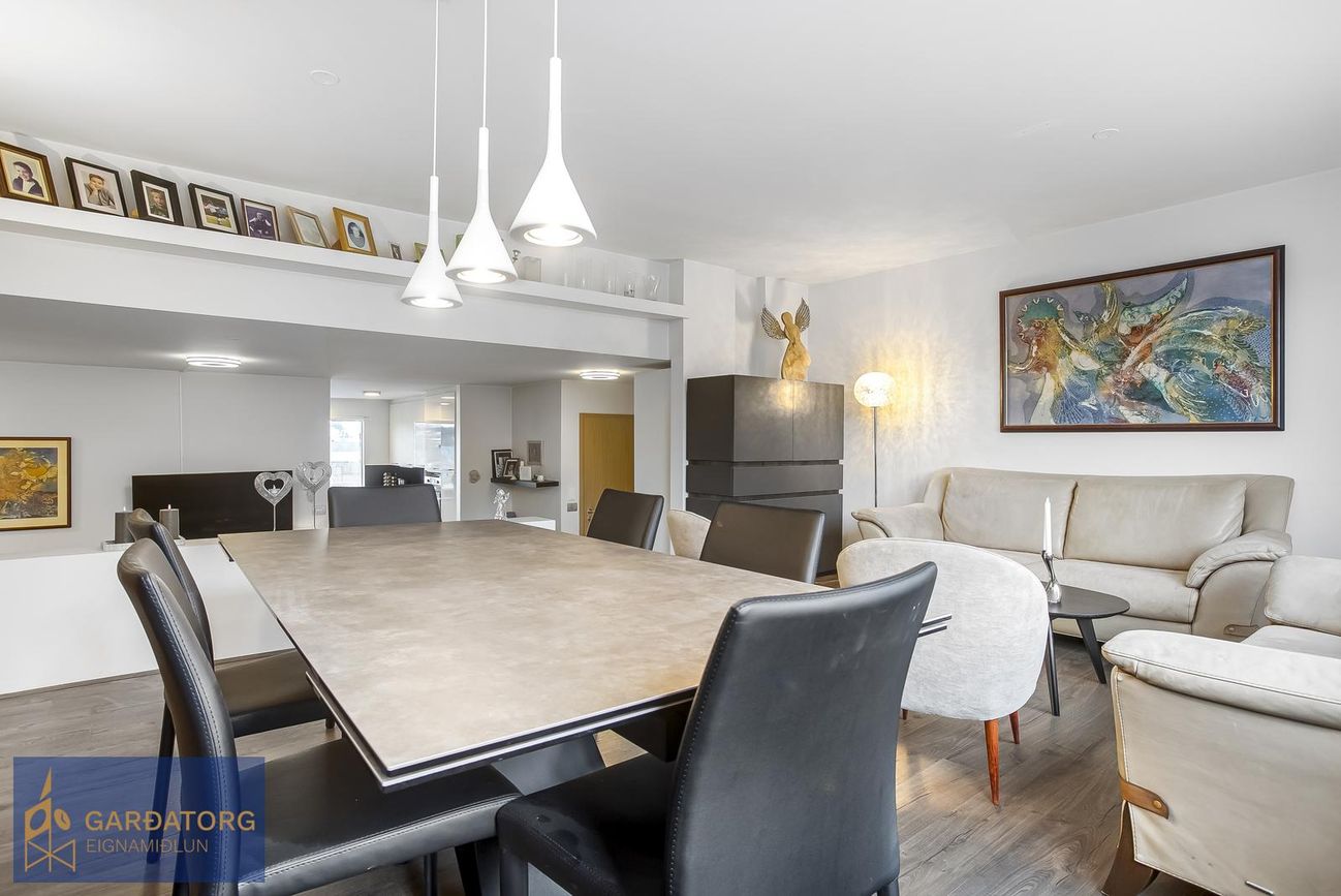 Furugrund 62, 200 Kópavogur