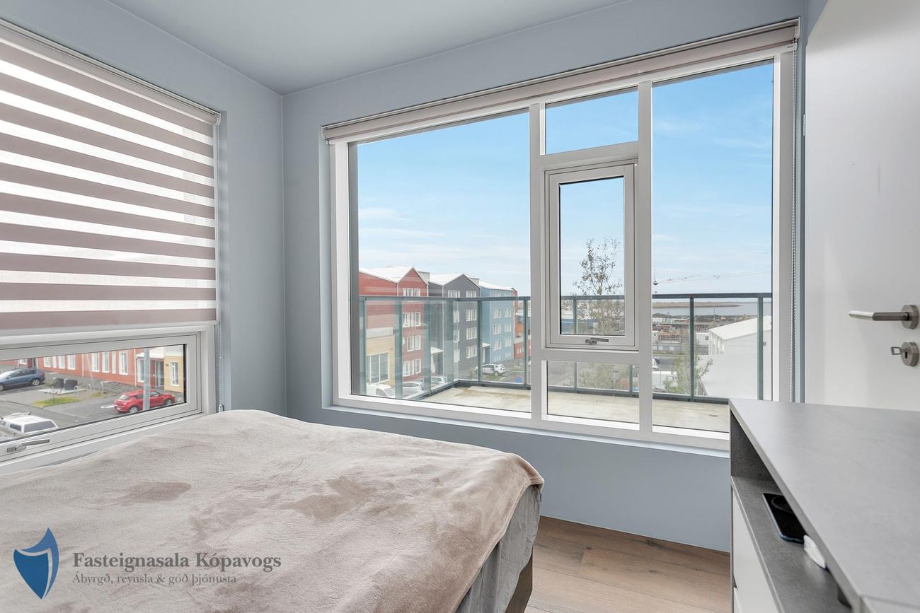 Hafnarbraut 12G, 200 Kópavogur