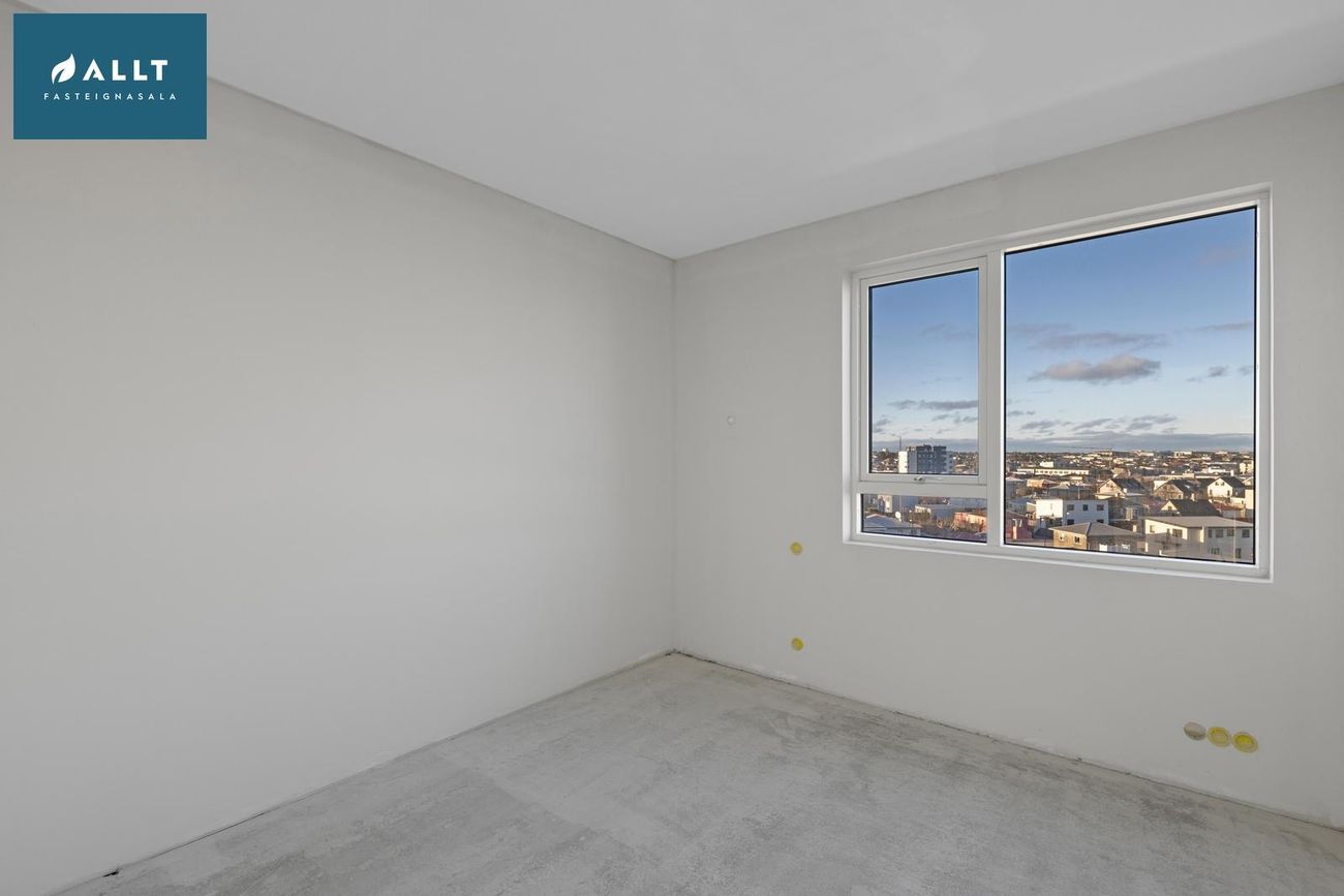 Víkurbraut 17, 230 Reykjanesbær