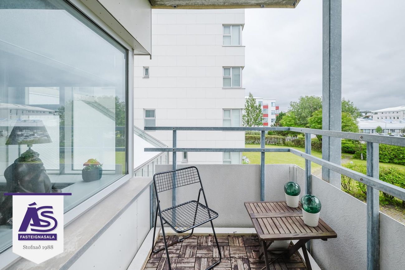Sólvangsvegur 1, 220 Hafnarfjörður
