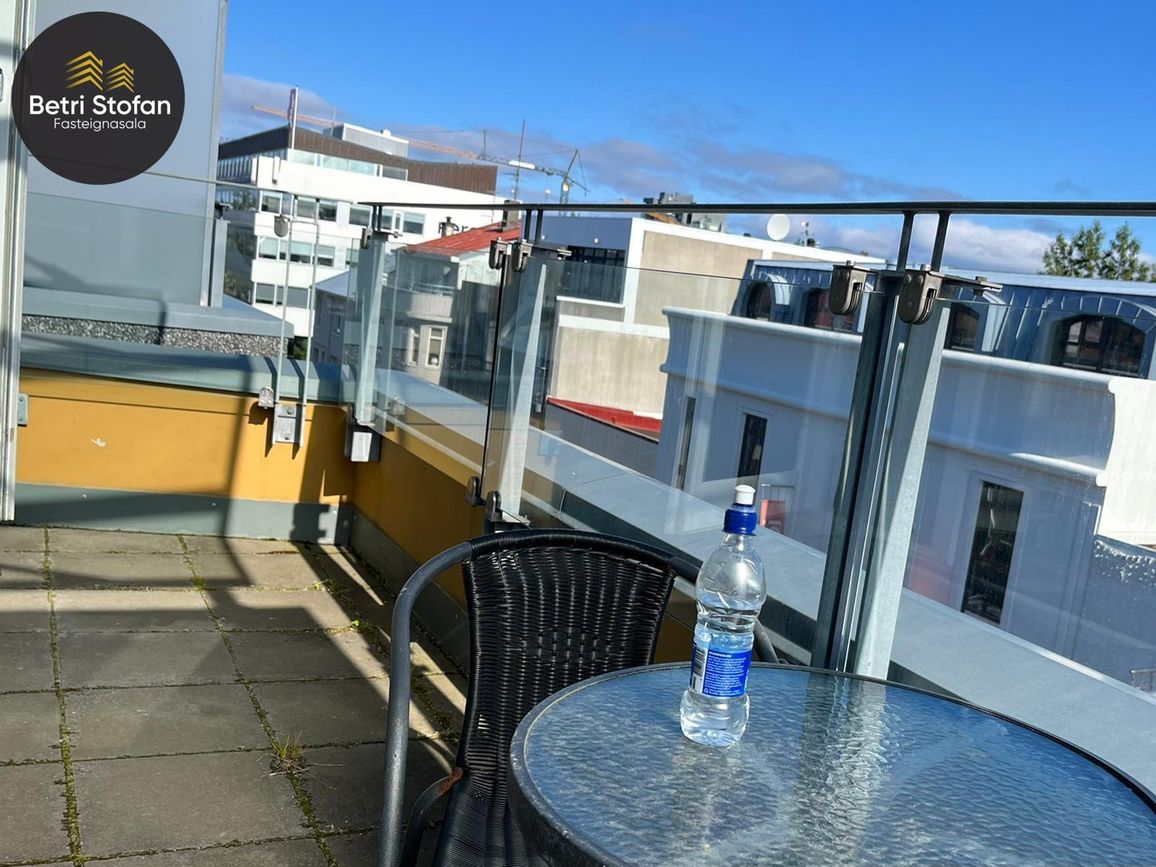 Laugavegur 86 86-94 - 0307, 101 Reykjavík