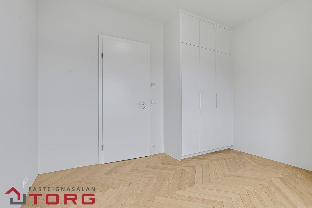 Kinnargata 92B, 210 Garðabær
