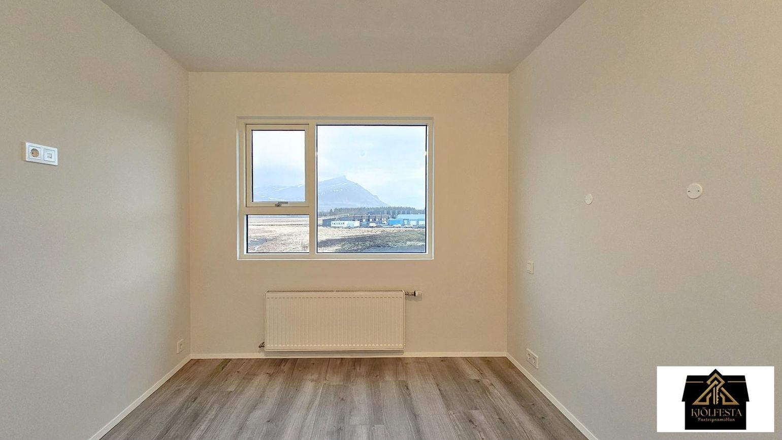 Asparskógar 18, 300 Akranes