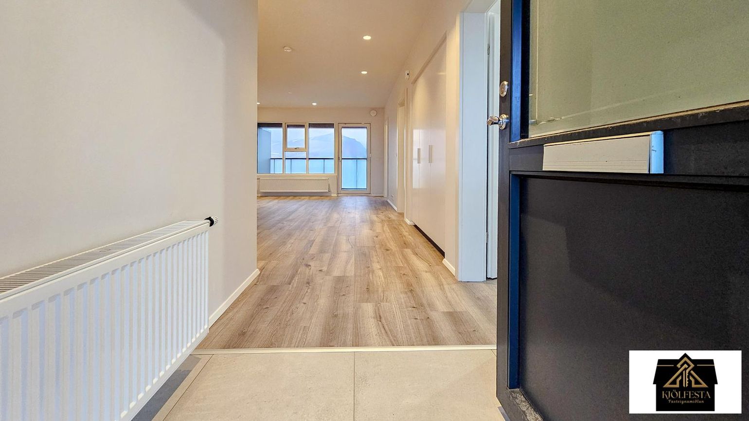 Asparskógar 18, 300 Akranes