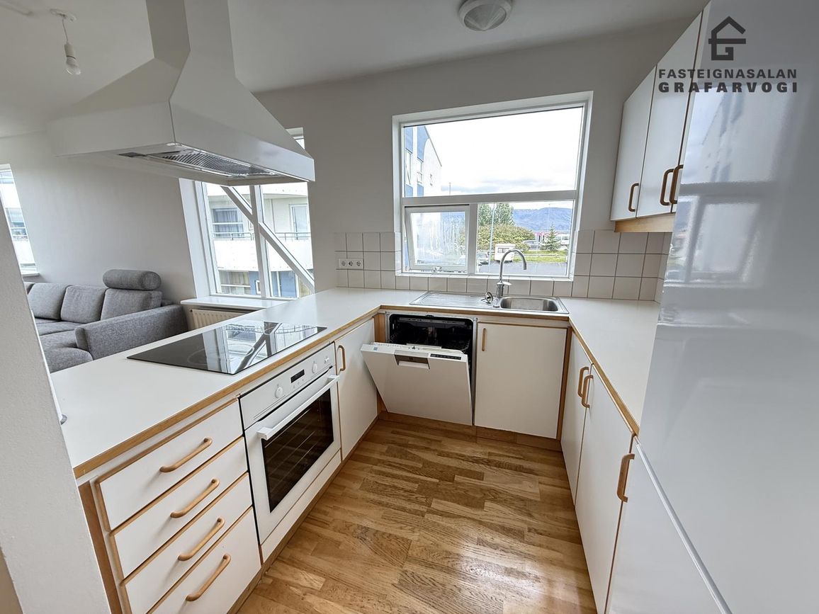 Laufrimi 24, 112 Reykjavík