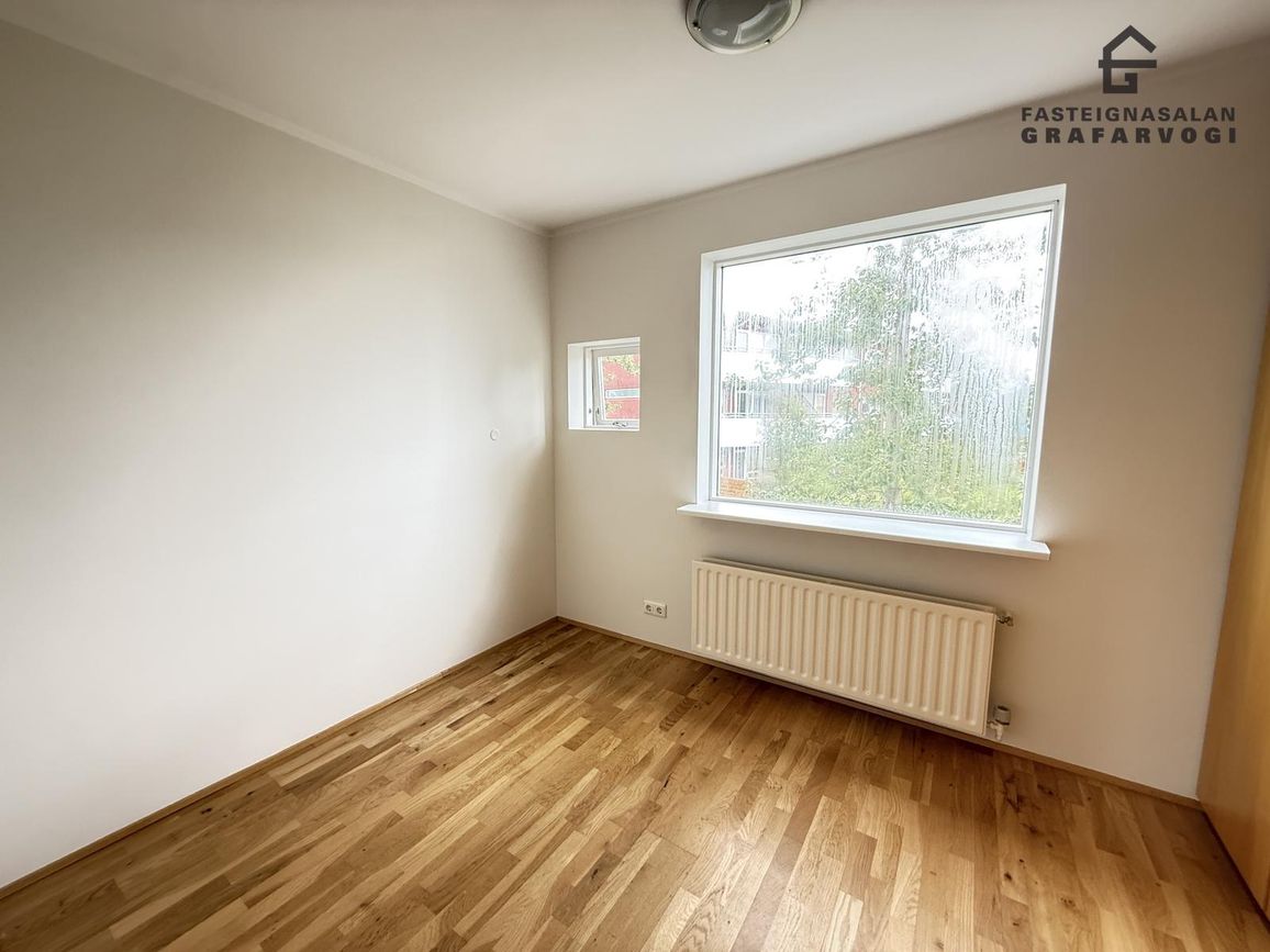 Laufrimi 24, 112 Reykjavík