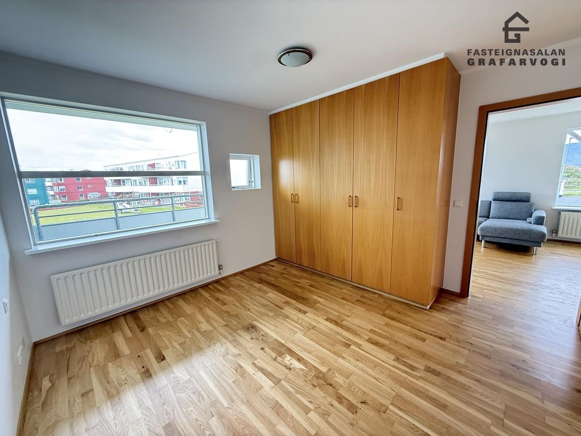 Laufrimi 24, 112 Reykjavík