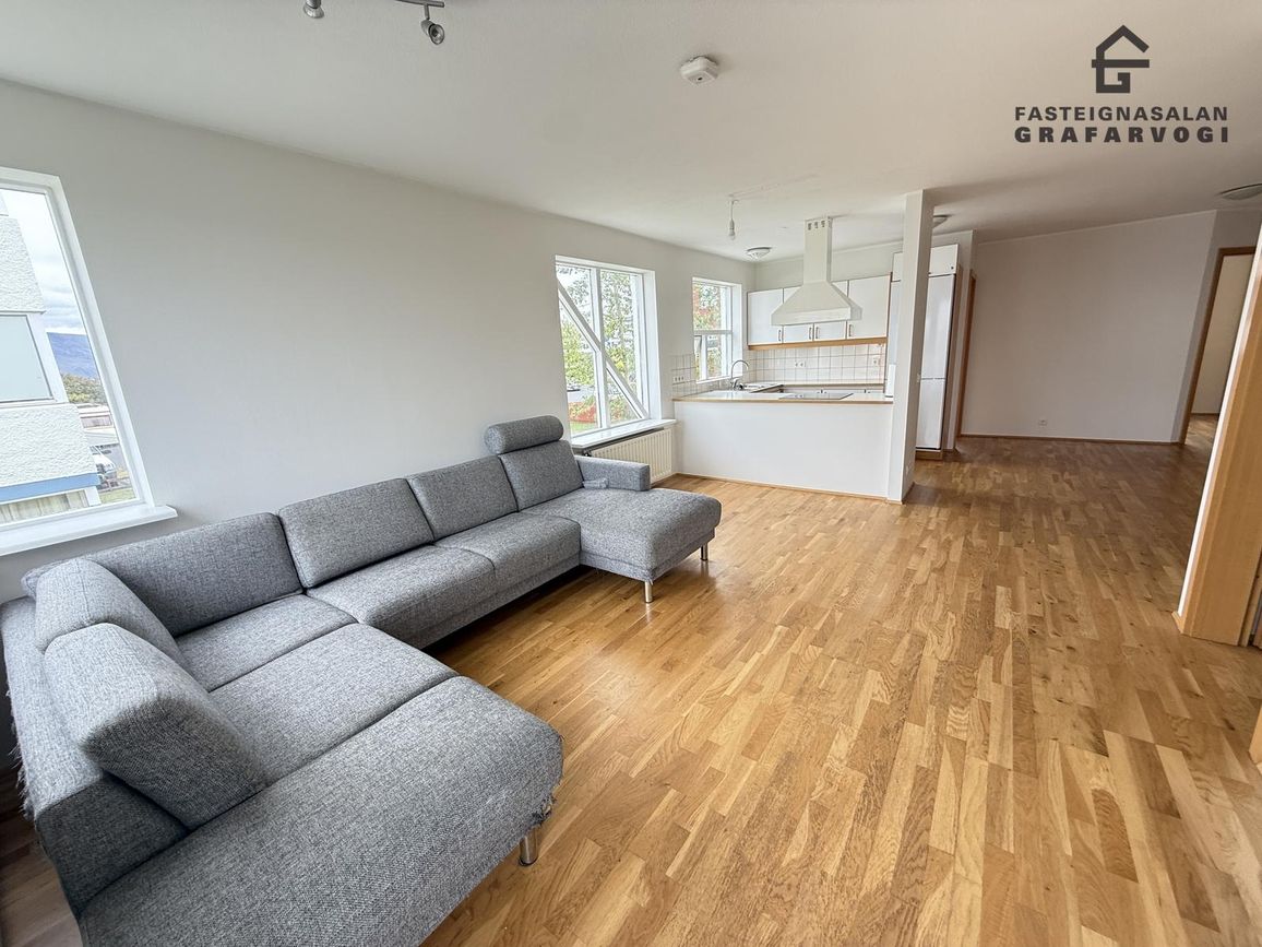 Laufrimi 24, 112 Reykjavík