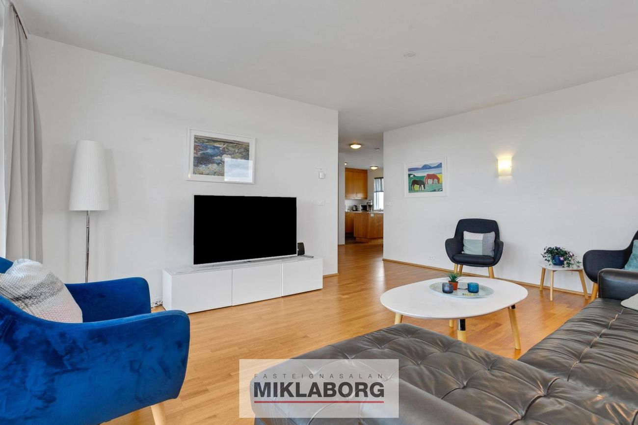 Sólheimar 27, 104 Reykjavík