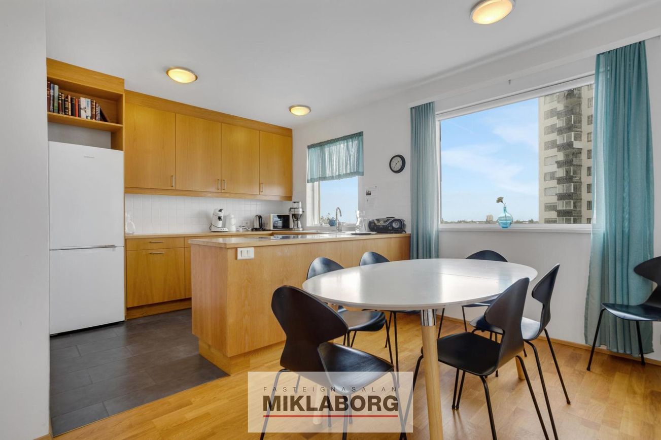 Sólheimar 27, 104 Reykjavík