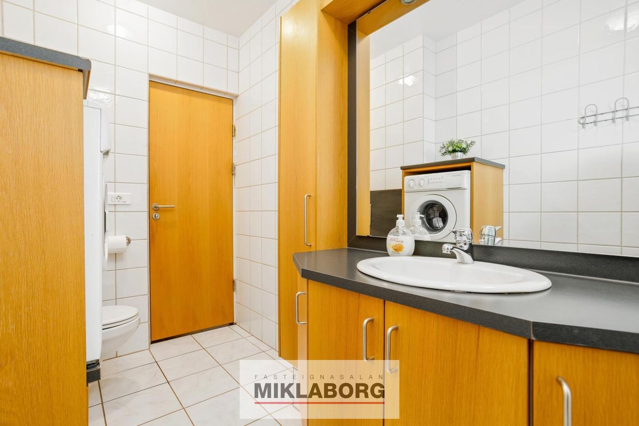 Sólheimar 27, 104 Reykjavík
