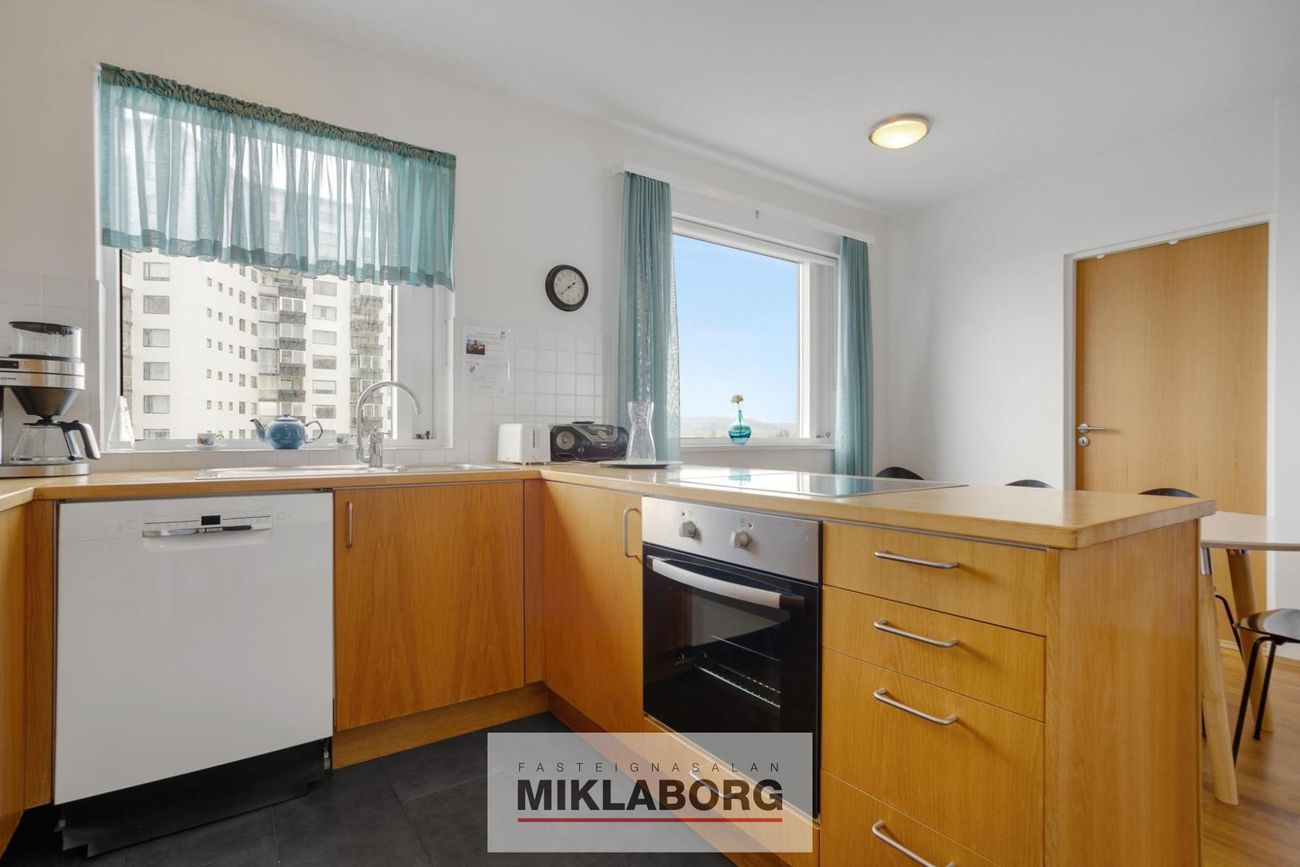 Sólheimar 27, 104 Reykjavík
