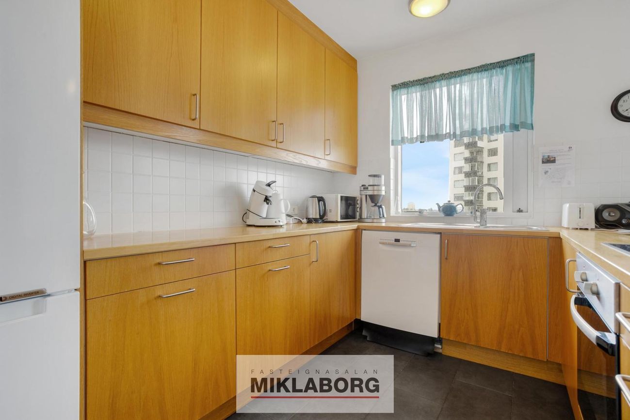 Sólheimar 27, 104 Reykjavík