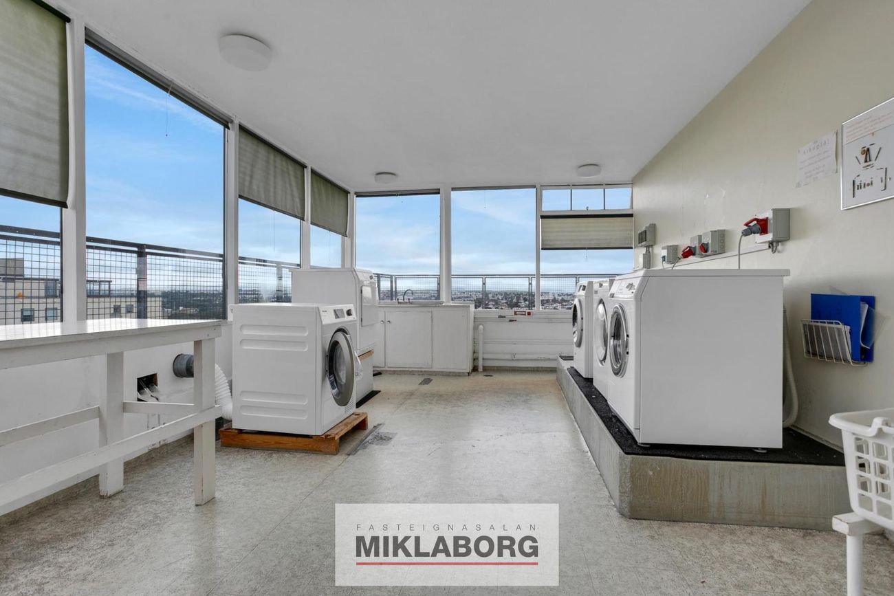 Sólheimar 27, 104 Reykjavík